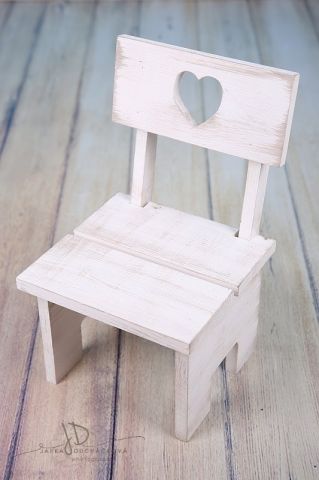 Židlička dětská - bílá patina