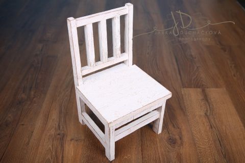 Dětská židlička - bílá mřížová provedení bílá patina