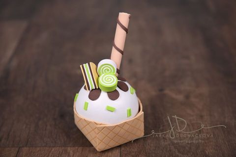 Pohár zmrzlinový - zelený