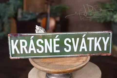 Tabulka plechová zelená Krásné svátky  30x10cm