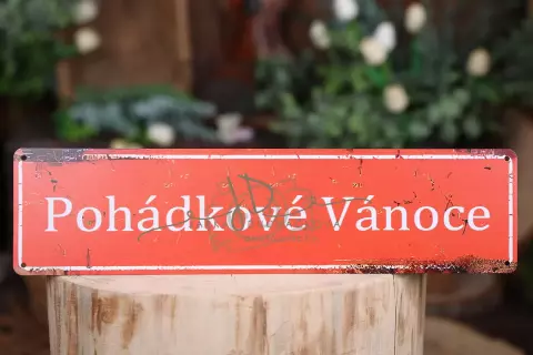 Tabulka plechová červená 30x10cm