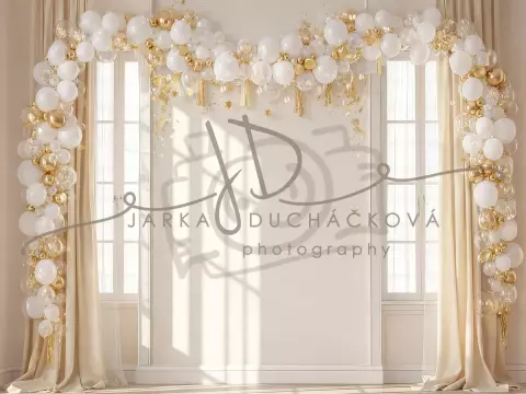 NAROZENINY - okna s balonky 4