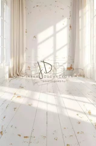 SPOJENÉ - Stěna s okny 6