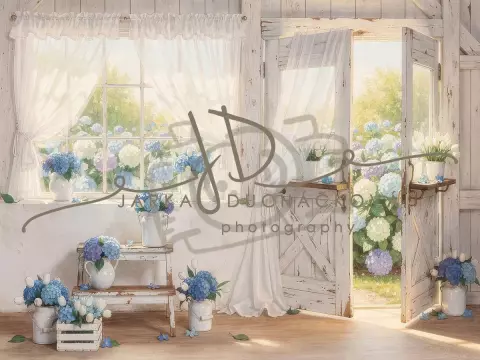 Stodola s hortenziemi 22