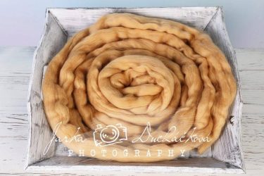 JD PHOTOGRAPHY  MERINO vlna - česanec - písková