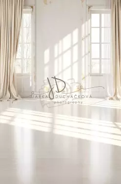 SPOJENÉ - Stěna s okny 3